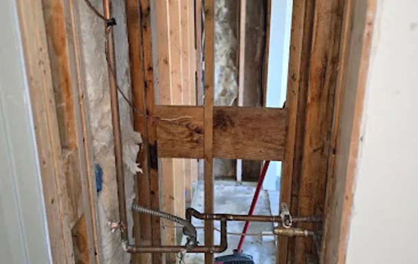 Frozen Pipe Water Removal in Winchester, KY